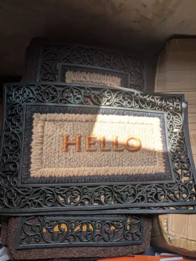 205828222_OTYzLTEyODAtMGIyNzk2OGI0OA Hello Door Mat with Decorative Rubber Border – Indoor & Outdoor Entrance Mat