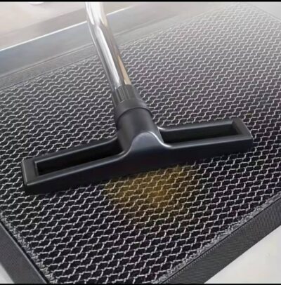 Heavy-Duty Honeycomb Dirt Trapper Doormat.6 Easy-clean honeycomb dirt trapper doormat