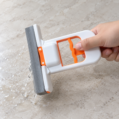Hand-squeezed mini sponge mop-3 Mini folding sponge mop with grey absorbent cleaning head